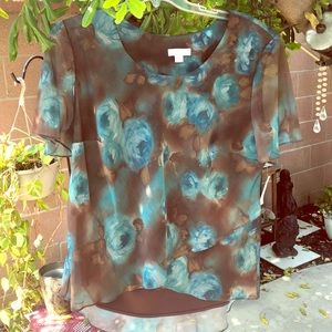 Two piece skirt outfit.